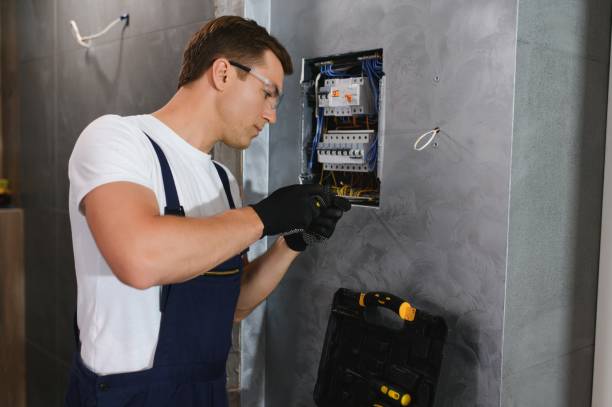Best Affordable Electrician  in Rogue River, OR